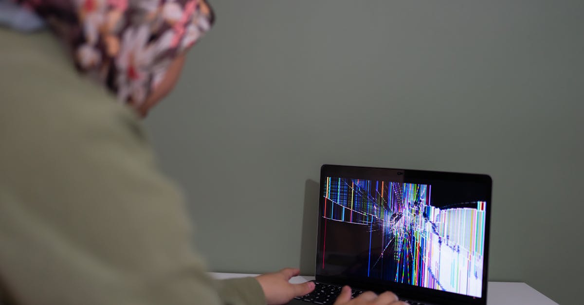 The Importance of Guarantee Options in Choosing a Laptop Repair Service